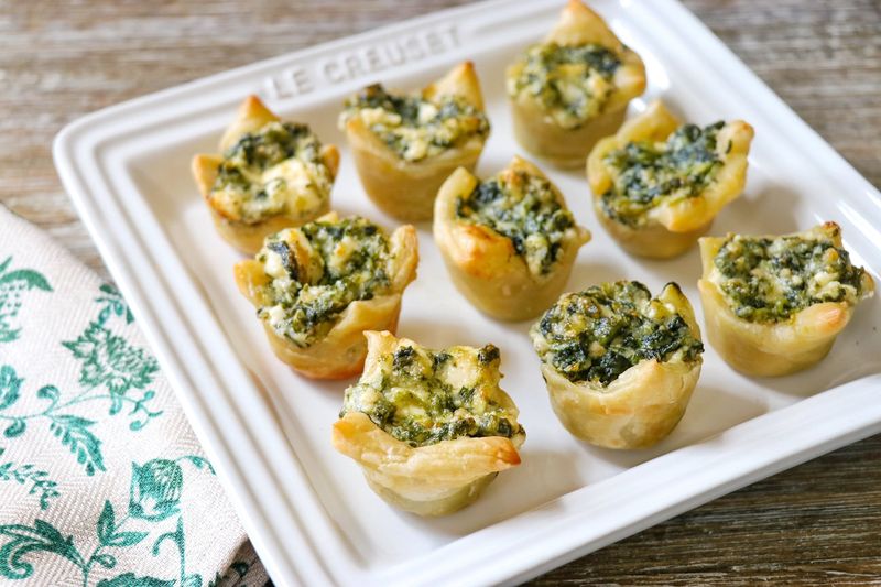 Mini Quiches with Spinach and Feta