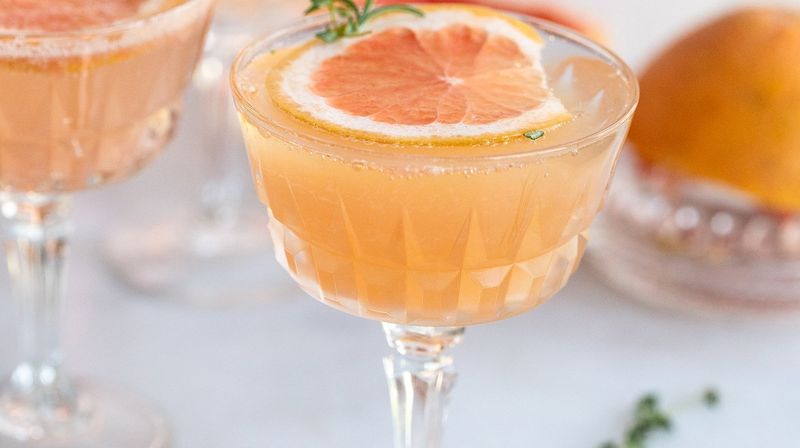 Grapefruit Rosemary Fizz