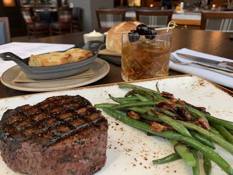 J. Gilbert's Wood-Fired Steaks & Seafood, Kansas