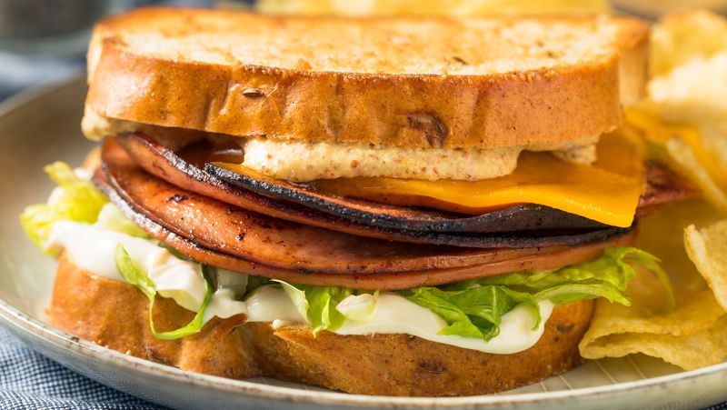Bologna Sandwich