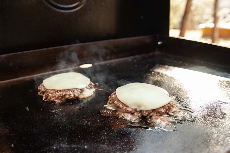 Classic Smash Burgers