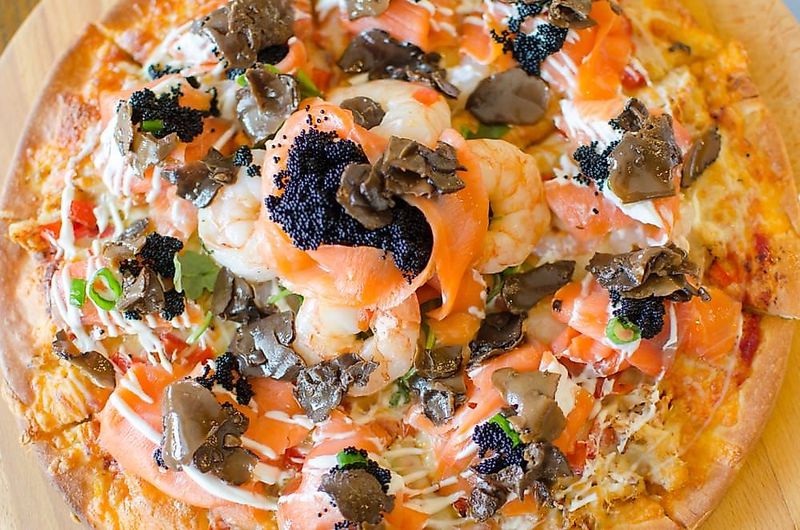 Caviar Pizza