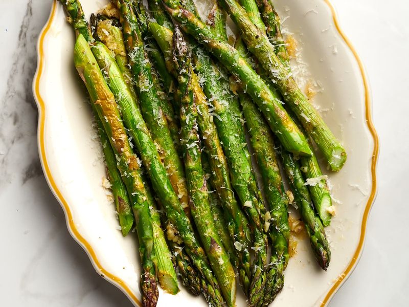 Garlic Butter Asparagus