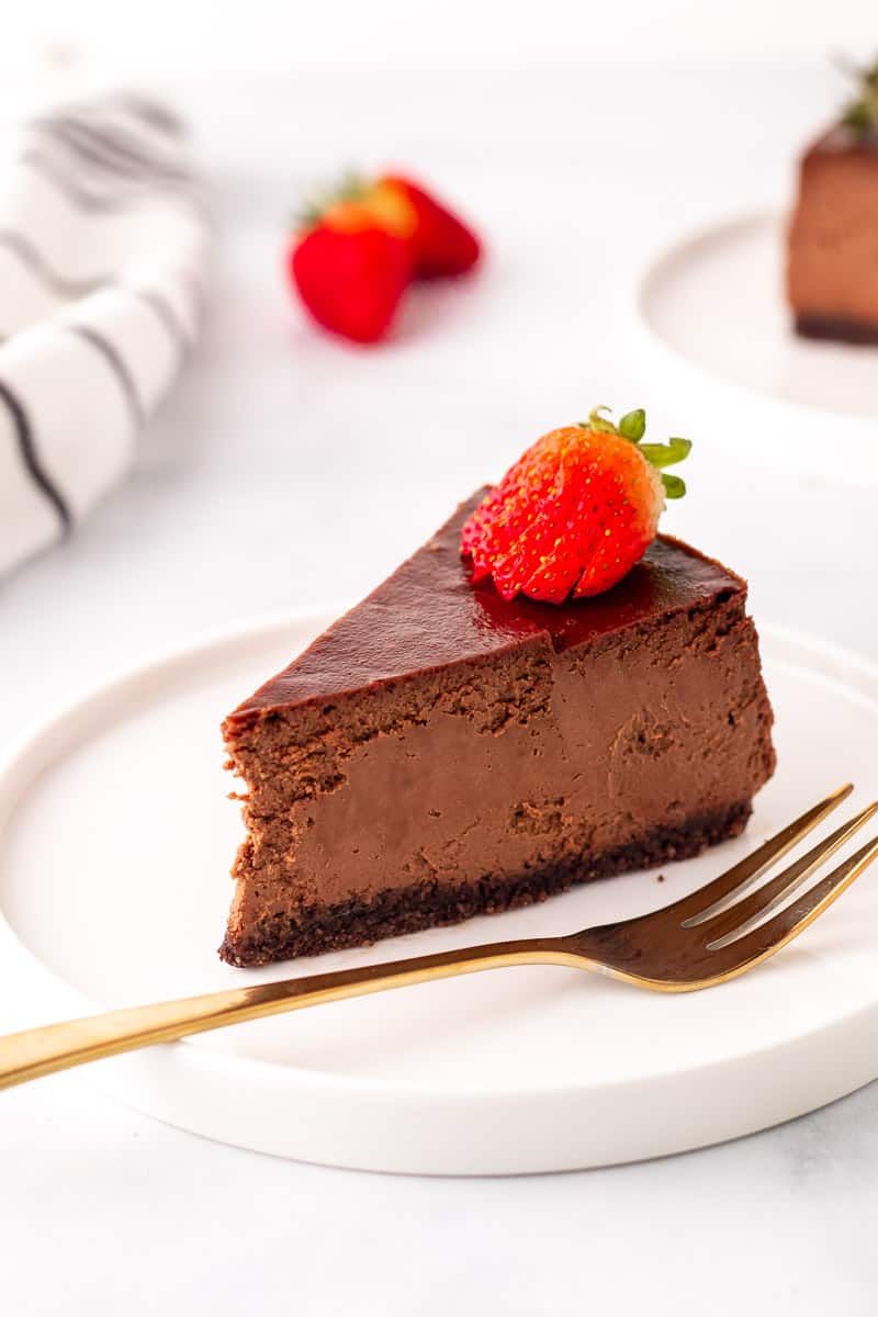 Low-Carb Chocolate Cheesecake