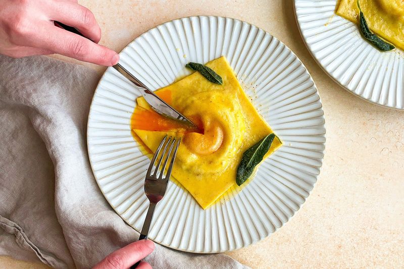 Raviolo al Uovo