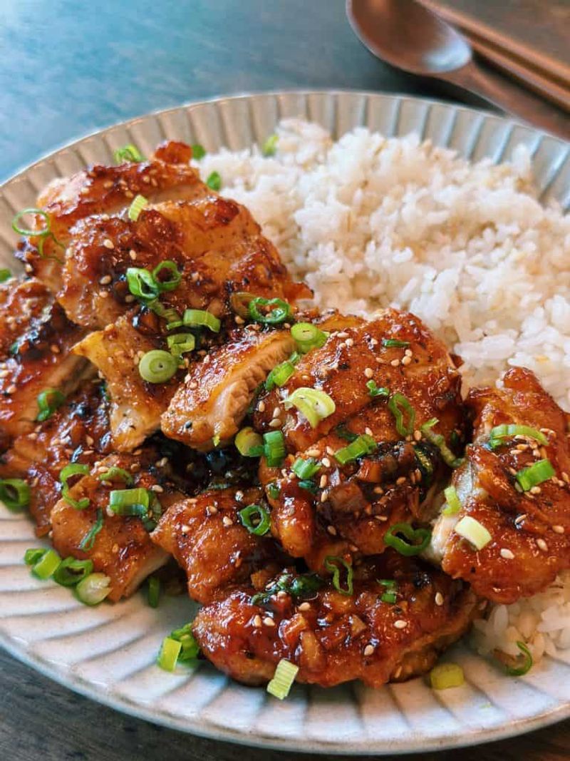 Spicy Garlic Chicken Fried Rice