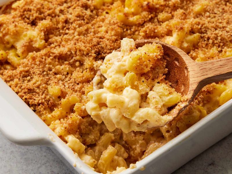 Classic Mac and Cheese Bake