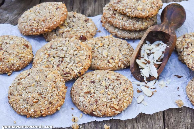 Almond Butter Bites
