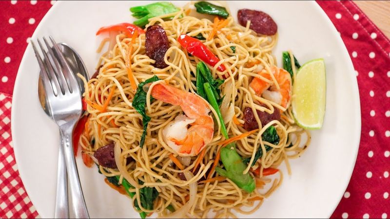 Filipino Pancit Canton