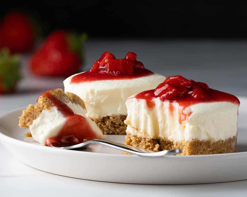 Strawberry Cheesecake Bites