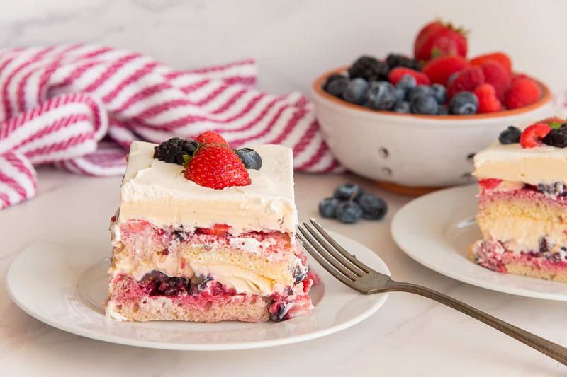 Berry Tiramisu