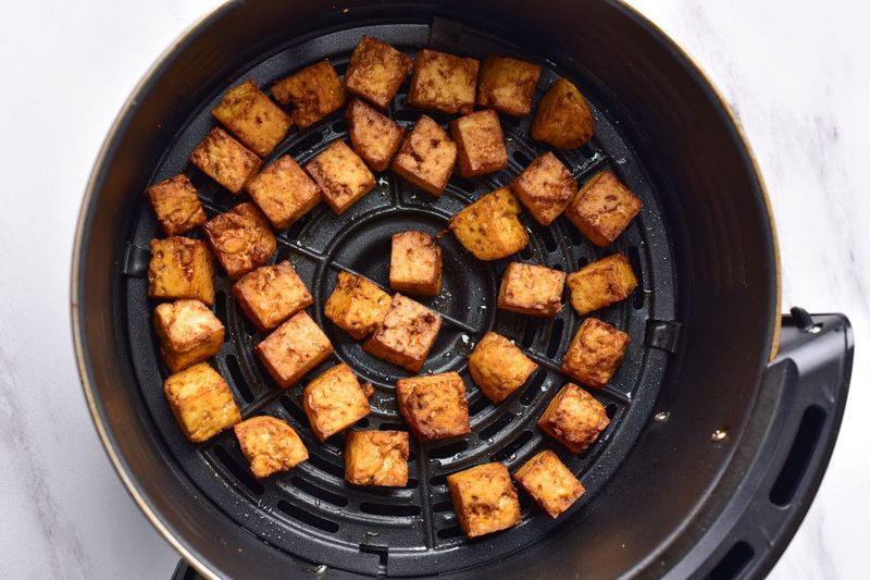 Sesame-Crusted Tofu Bites