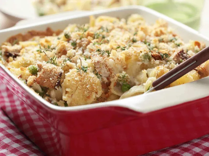 Classic Tuna Noodle Casserole