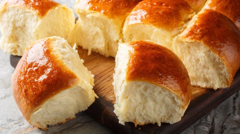L'oven Fresh Hawaiian Sweet Rolls