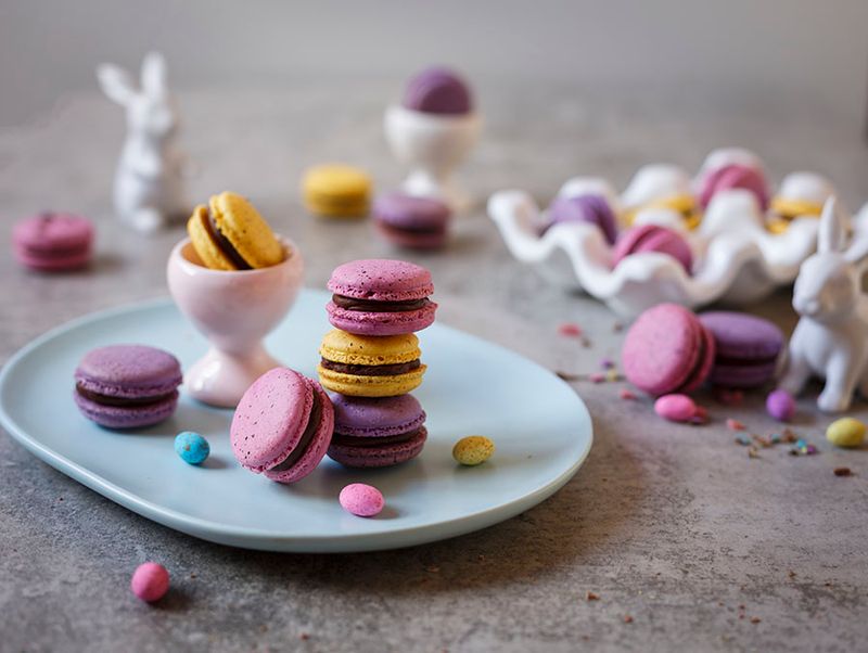 Miniature Macarons