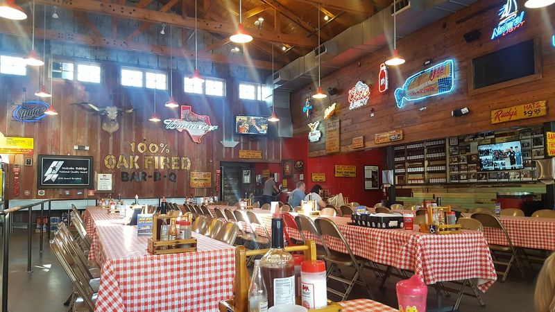 Rudy’s “Country Store” and Bar-B-Q