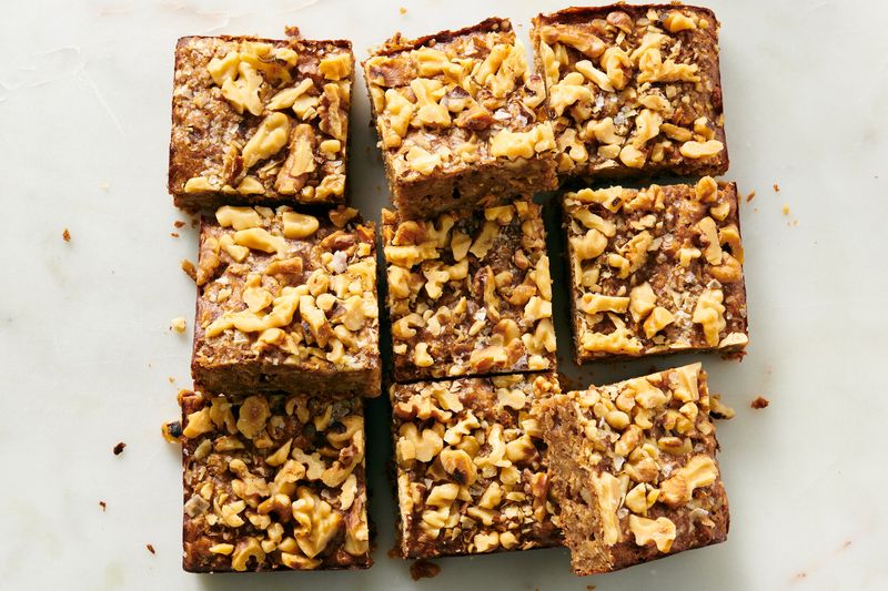Banana Nut Cookie Bars