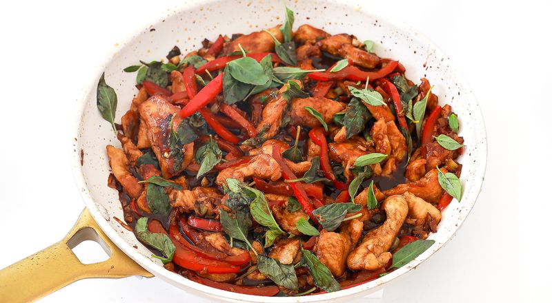 Spicy Thai Basil Chicken