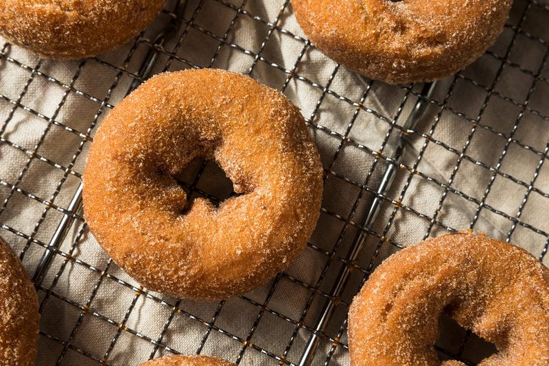 New Hampshire: Apple Cider Donuts
