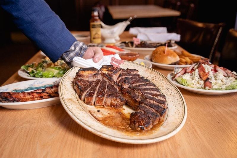 New York - Peter Luger Steak House