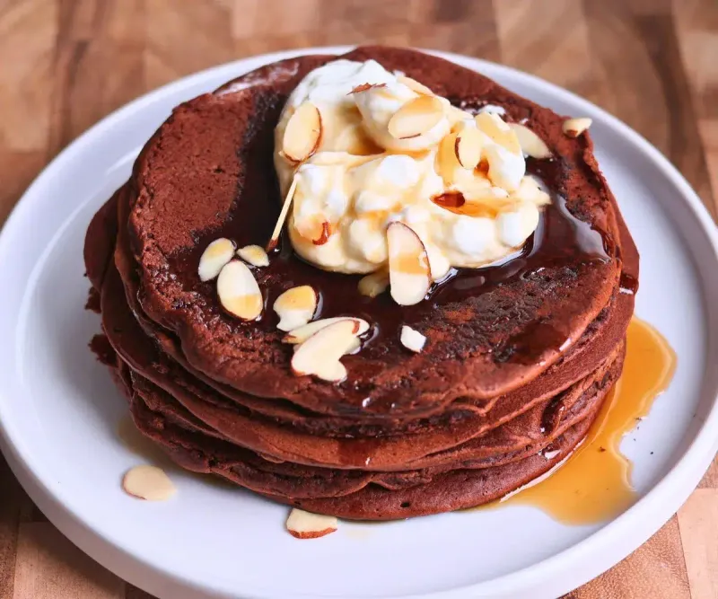 Chocolate Almond Flour Pancakes