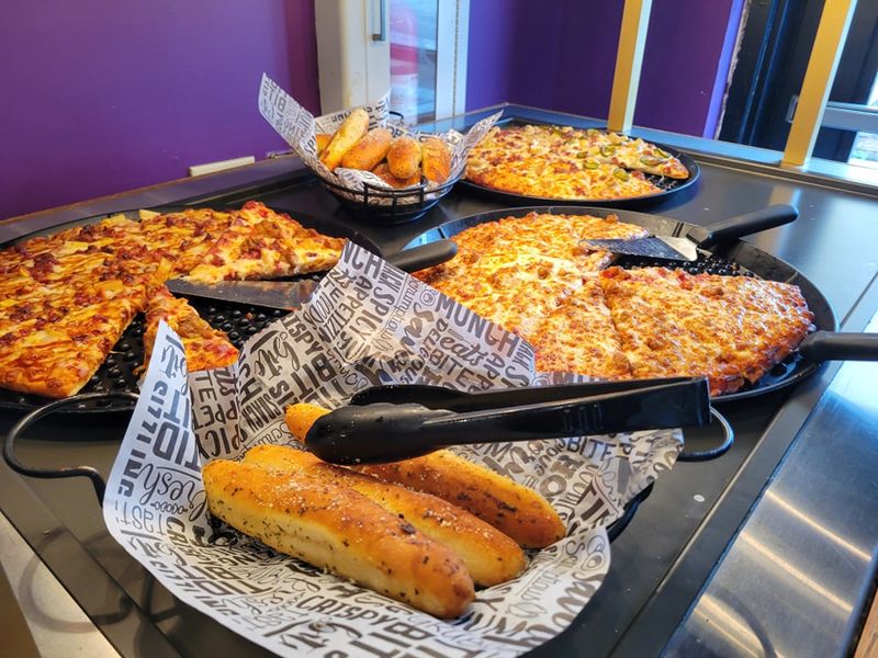 Avoiding Spicy Pizzas