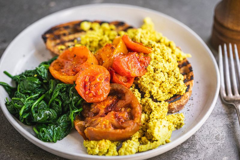 Scrambled Tofu with Spinach
