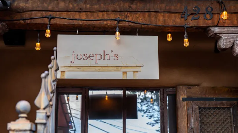 New Mexico: Joseph’s Culinary Pub, Santa Fe