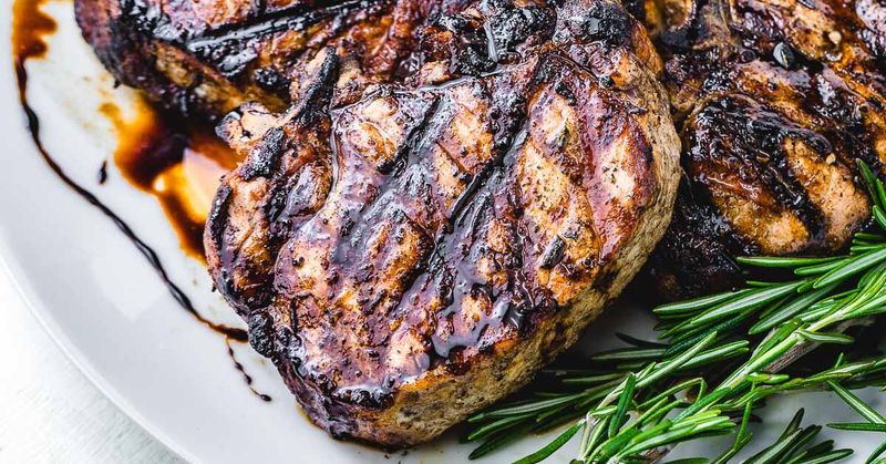 Garlic Rosemary Grilled Pork Chops
