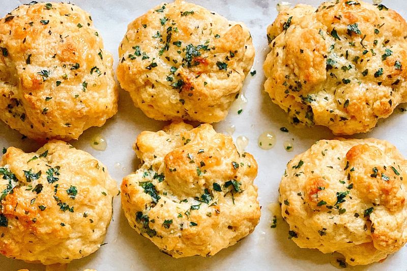 Red Lobster's Cheddar Bay Biscuits