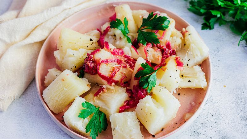 Yuca con Mojo