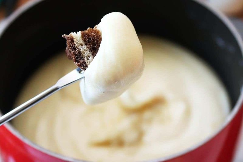 Swiss Cheese Fondue Sauce