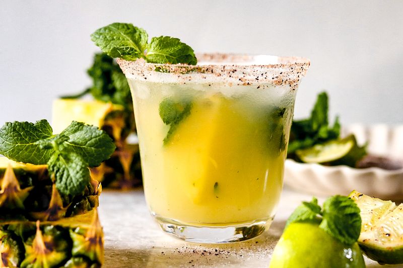 Pineapple Mojito