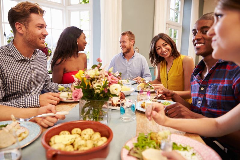 Communicate with Guests