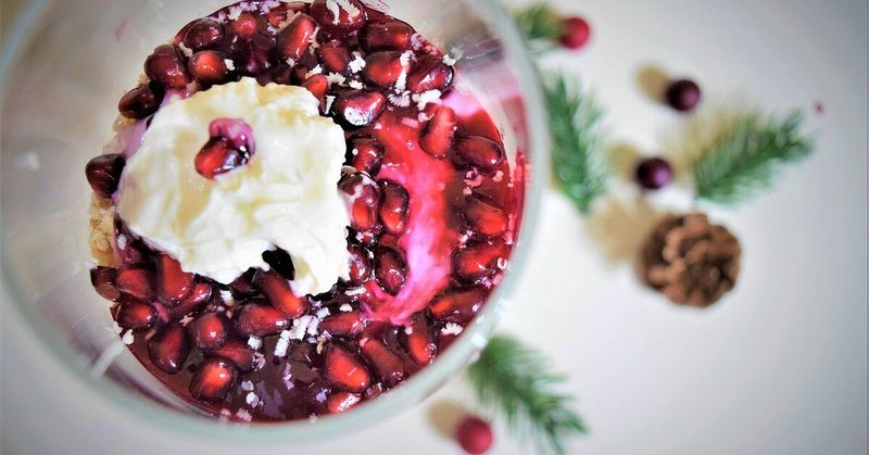 Pomegranate and Yogurt Parfait