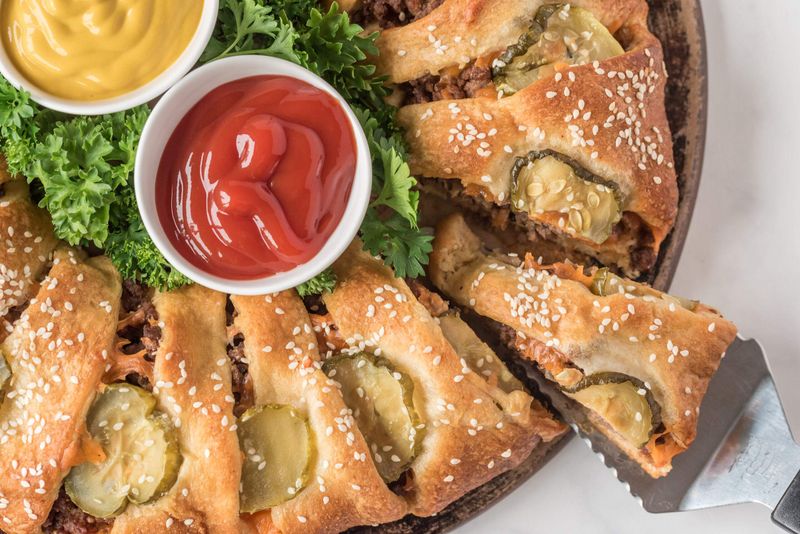 Cheeseburger Crescent Ring