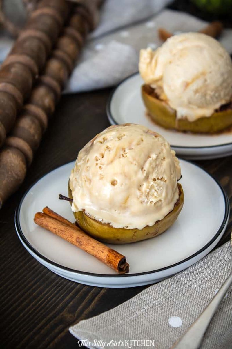 Cinnamon Roll Caramel Apples