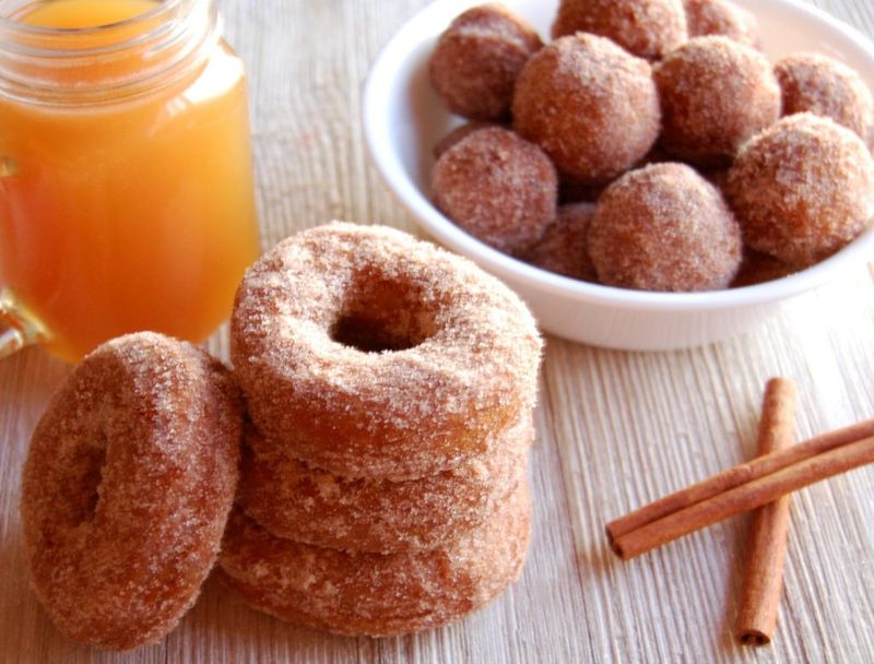 Spiced Apple Cider Doughnuts