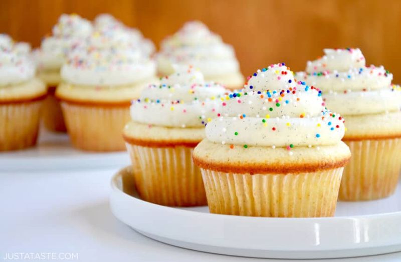 Vanilla Bean Cupcakes