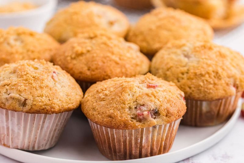 Rhubarb Muffins