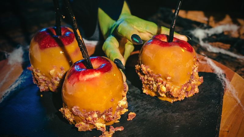 Maple Bacon Caramel Apples