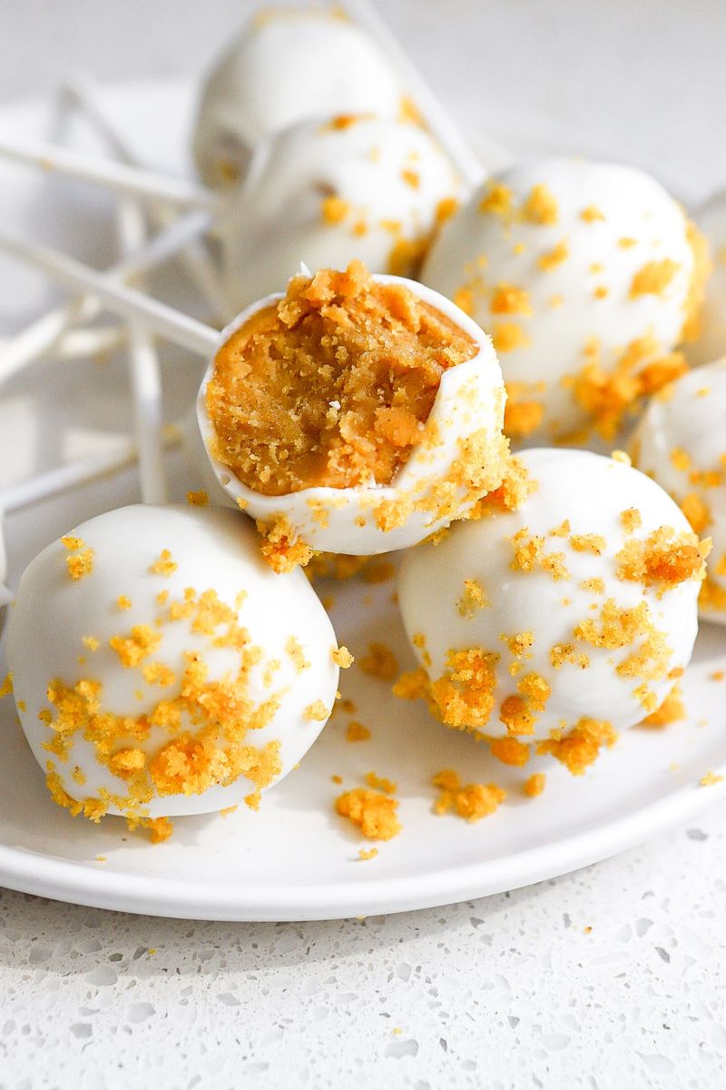 Pumpkin Spice Cake Pop