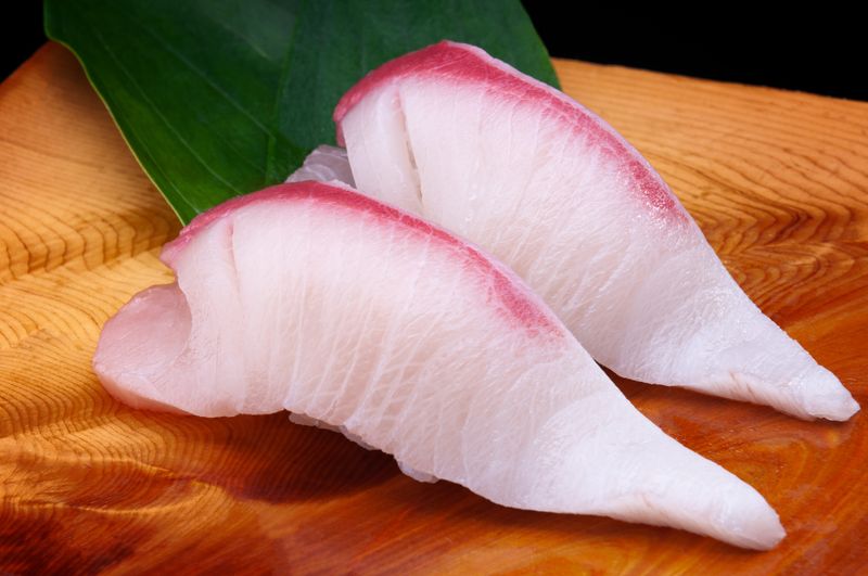 Yellowtail (Hamachi)