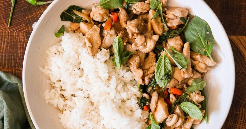 Spicy Thai Basil Chicken