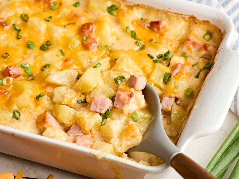 Cheesy Potato and Ham Casserole