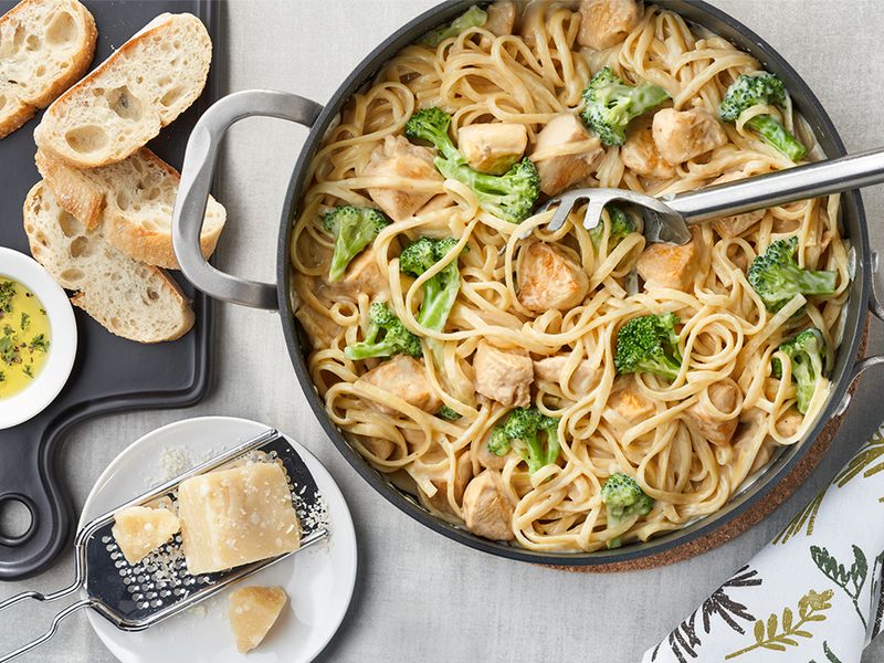 Chicken and Broccoli Alfredo