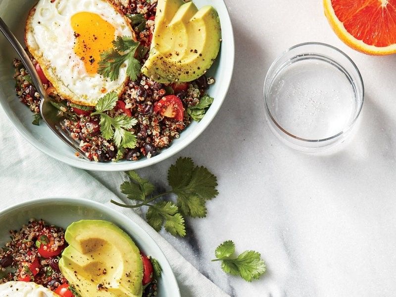 Quinoa Breakfast Bowl