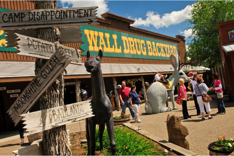 South Dakota: Wall Drug