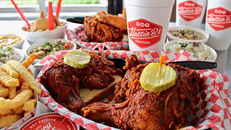 Tennessee: Hot Chicken Fettuccine at Hattie B's, Nashville