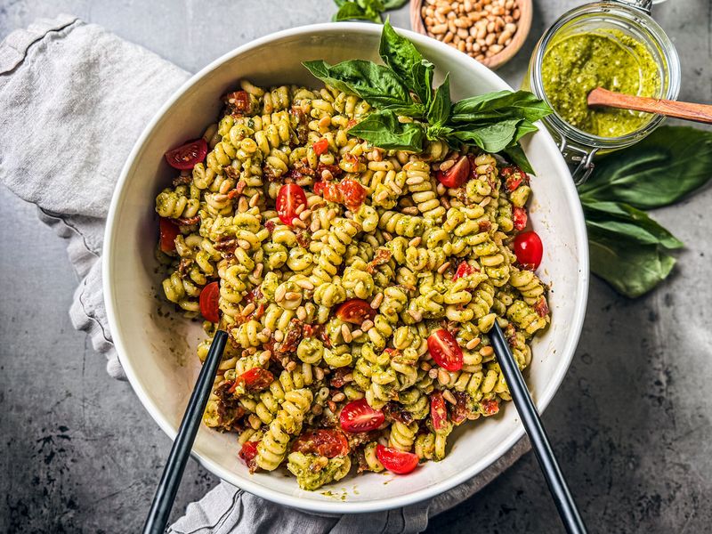 Pasta Pesto with Sun-Dried Tomatoes